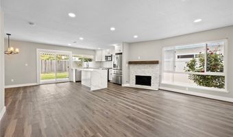 5032 E Holbrook St, Anaheim, CA 92807
