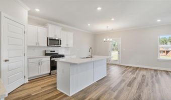 712 ASHETON Dr, Auburn, AL 36801