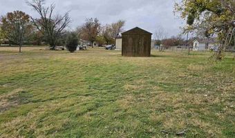 214 N MULBERRY St, Archer City, TX 76351