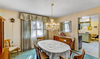 9 Crest Hill Dr, Alloway, NJ 07461