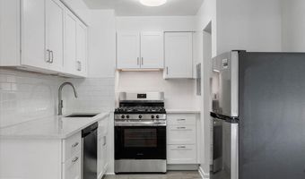 4355 IVYMOUNT Ct 27, Annandale, VA 22003