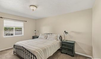 3840 Summerwood Ln, Ammon, ID 83406