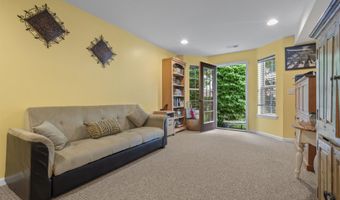 6 ELCO Ct, Bayonne, NJ 07002