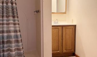 108 Pearl St, Atlantic, IA 50022