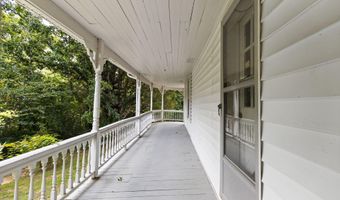 200 Memory Ln, Benton, TN 37307