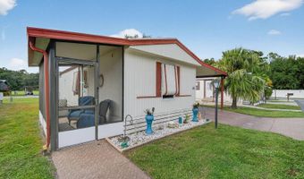 26 Leisure Dr, Auburndale, FL 33823