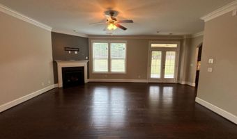 108 Hackamore Ln, Camden, SC 29020