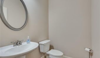 9005 Woodland Trl, Alpharetta, GA 30009