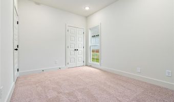 90 BRADLEY Ln, Auburn, AL 36830