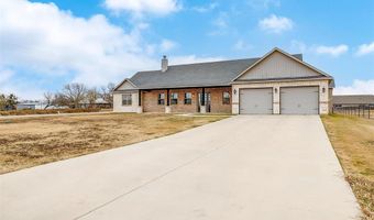 101 Consolation Dr, Millsap, TX 76066