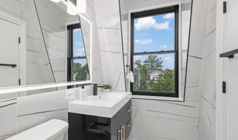 4411 ILLINOIS Ave NW, Washington, DC 20011