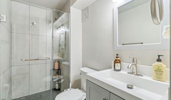 12438 W 70th Pl, Arvada, CO 80004