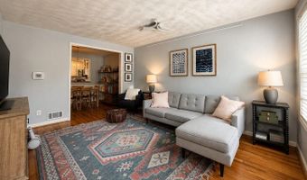 609 S HENRY St, Alexandria, VA 22314