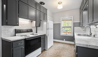 808 John Farry Pl, Albert Lea, MN 56007