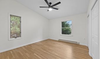 5610 SHADE TREE Ln, Alexandria, VA 22310