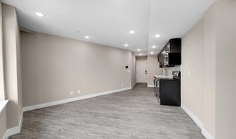 1617 RHODE ISLAND Ave NE 402, Washington, DC 20018