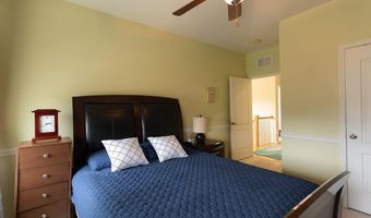 304 HAWTHORNE Ln, Barnegat, NJ 08005