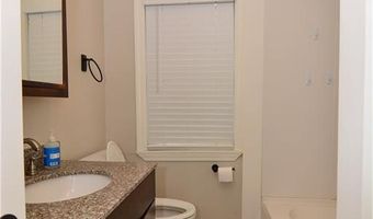 15 Saratoga Rd, North Kingstown, RI 02852