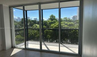 3301 N Country Club Dr 504, Aventura, FL 33180
