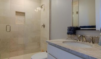 1077 Canyon Blvd #403, Boulder, CO 80302