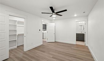 11 Orleton Ln, Bella Vista, AR 72715