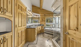 244 BLACK MOUNTAIN Ln, Alpine, WY 83128