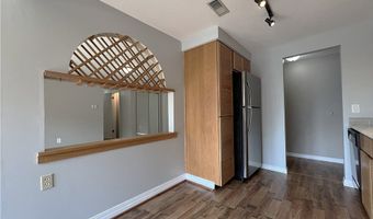 10 Cambridge E, Amherst, NY 14221