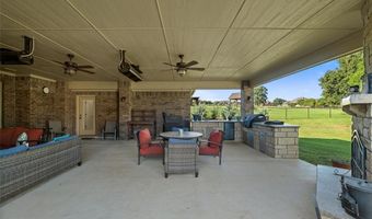 150 Ellis Spring Dr, Weatherford, TX 76085