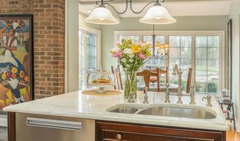 2891 Gale Rd, Ann Arbor, MI 48105