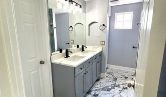 1145 Mackenzie Dr, Antioch, IL 60002