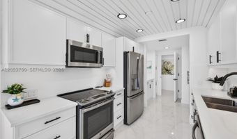 2800 ISLAND BL 904, Aventura, FL 33160