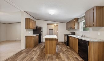 1521 Trotter Way, Baker, FL 32531