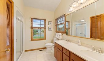 6 Windward Cir, Narragansett, RI 02882