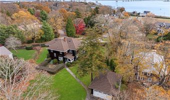 63 Longfellow Rd, Jamestown, RI 02835