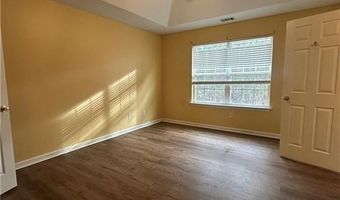 1943 Oakbluff Dr, Austell, GA 30106