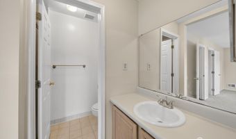 1606 Madaline Dr, Avenel, NJ 07001