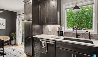 904 S Patrician Ct, Brandon, SD 57055