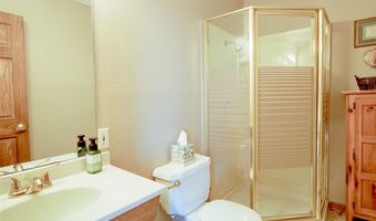 6760 260th Pl, Albia, IA 52531