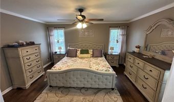 112 Hawkins Farm Ln, Ball Ground, GA 30107