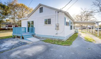 4418 Richard St, Moss Point, MS 39563
