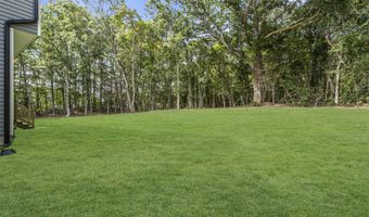 70 Seurat St, Barnegat, NJ 08005