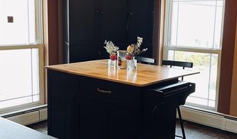 14 Glover Rd, Barton, VT 05822