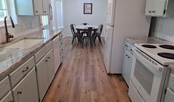 913 Edgemont Cir, Albertville, AL 35950