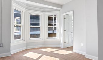 827 LINDEN St W, Allentown, PA 18101