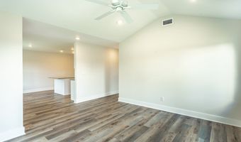 215 15th St, Apalachicola, FL 32320