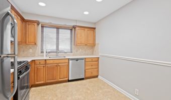 70 W 32ND St 1F, Bayonne, NJ 07002