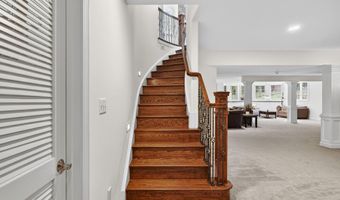 6623 LOCUST Way, Annandale, VA 22003