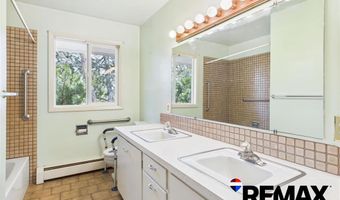 905 S 9th St, Basin, WY 82410