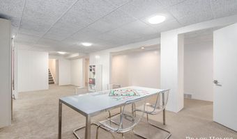 1359 Buttrick Ave SE, Ada, MI 49301