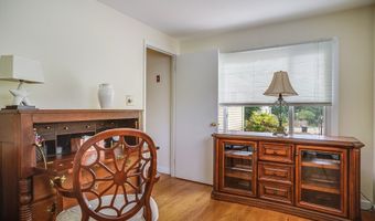 177 Elm St, Andover, MA 01810